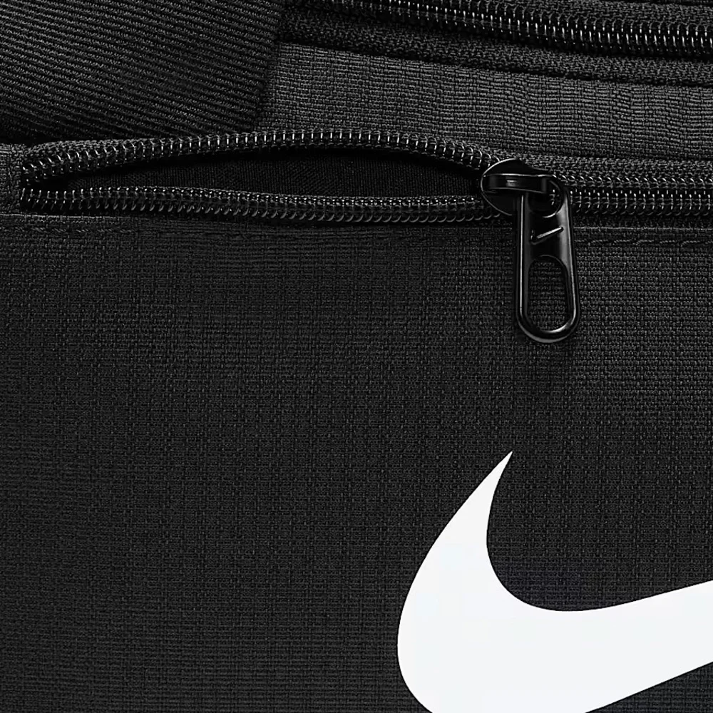 Nike shipping 🔷next